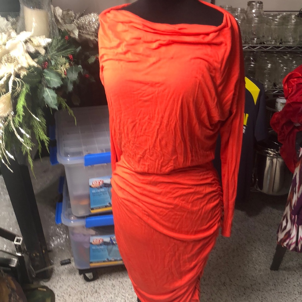 Gorgeous, red orange Athleta long sleeve dress